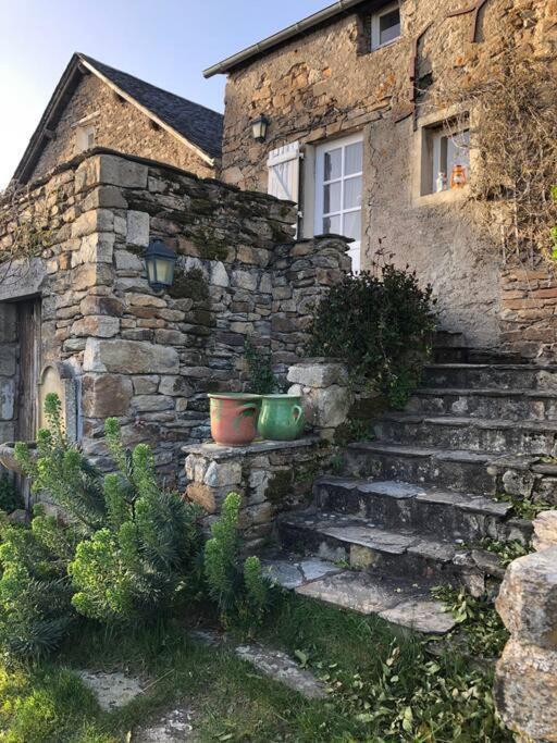 Maisonnette De Charme Les Jardins De Lou Boussac  Exterior photo